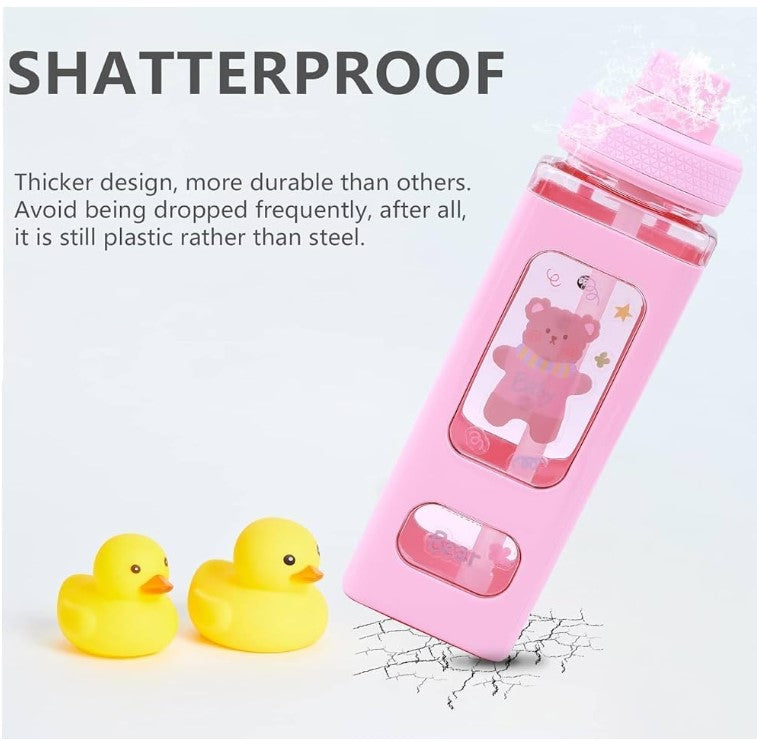 Kawaii Water Bottle with Lid and Straw (700ml)